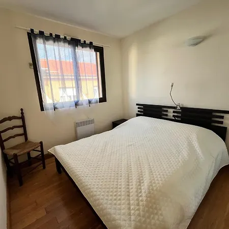 Вилла Vue Maison Individuelle 30 M De La 4 10 Couchages Jardin Parking Lxrm26 Портирань