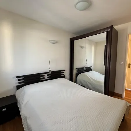 Vue Maison Individuelle 30 M De La 4 10 Couchages Jardin Parking Lxrm26 Villa Portiragnes