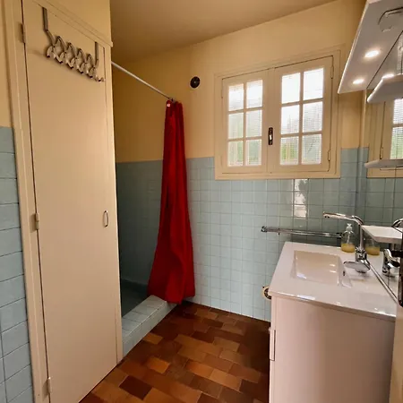 Vue Maison Individuelle 30 M De La 4 10 Couchages Jardin Parking Lxrm26 Βίλα