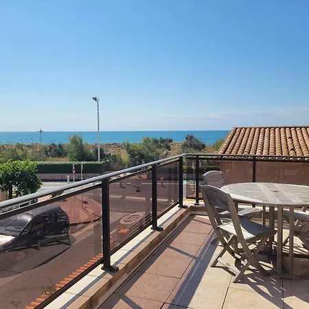 Vue Maison Individuelle 30 M De La 4 10 Couchages Jardin Parking Lxrm26