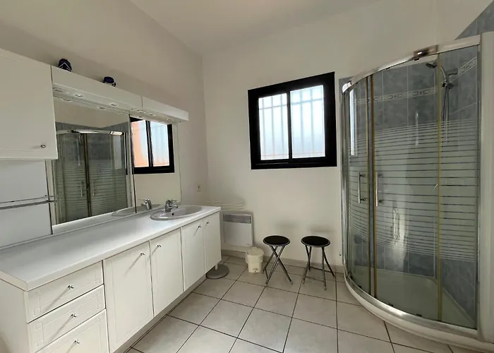 Villa Vue Maison Individuelle 30 M De La 4 10 Couchages Jardin Parking Lxrm26
